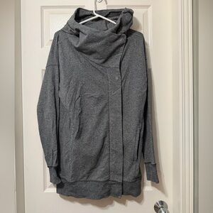 Lululemon athletica wrap it up jacket size 6 euc